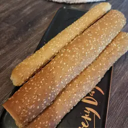 شابورة أبيض بالسمسم (1/2 كيلو)